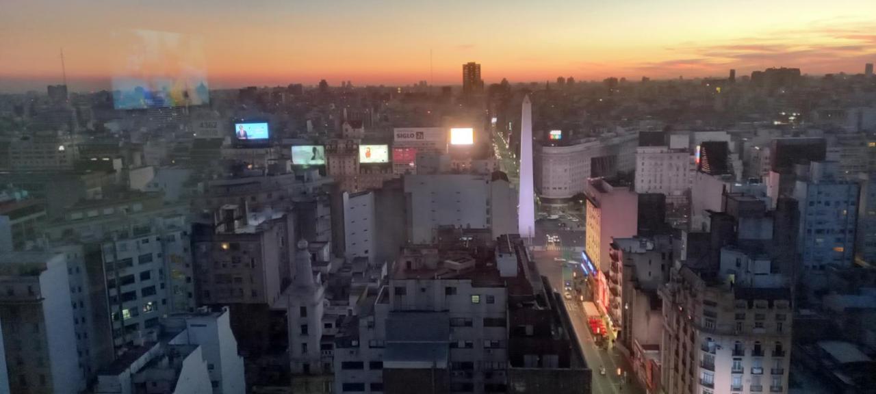 Que Mejor Vista Del Obelisco Piso A La Calle Corrientes Buenos Aires Exterior photo